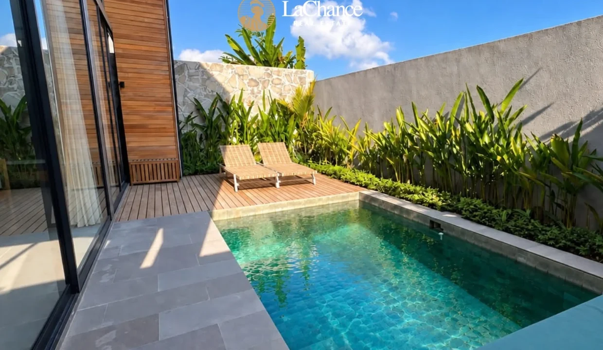 new 2 bedrooms villa for sale in Seseh2