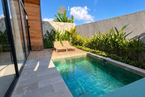 new 2 bedrooms villa for sale in Seseh2